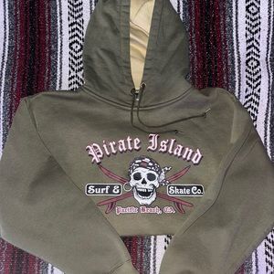 Green, Red, White, Black